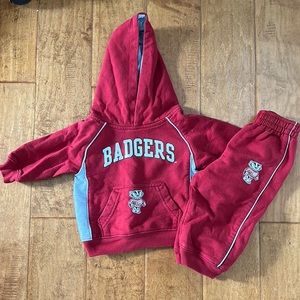 Wisconsin Badgers baby sweatsuit
